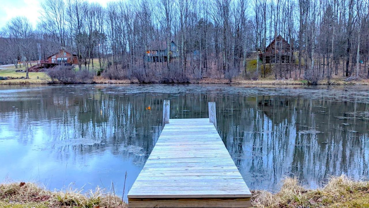 Bluebird Manor On The Water, 2 Acres & Amenities Villa Liberty Exteriör bild