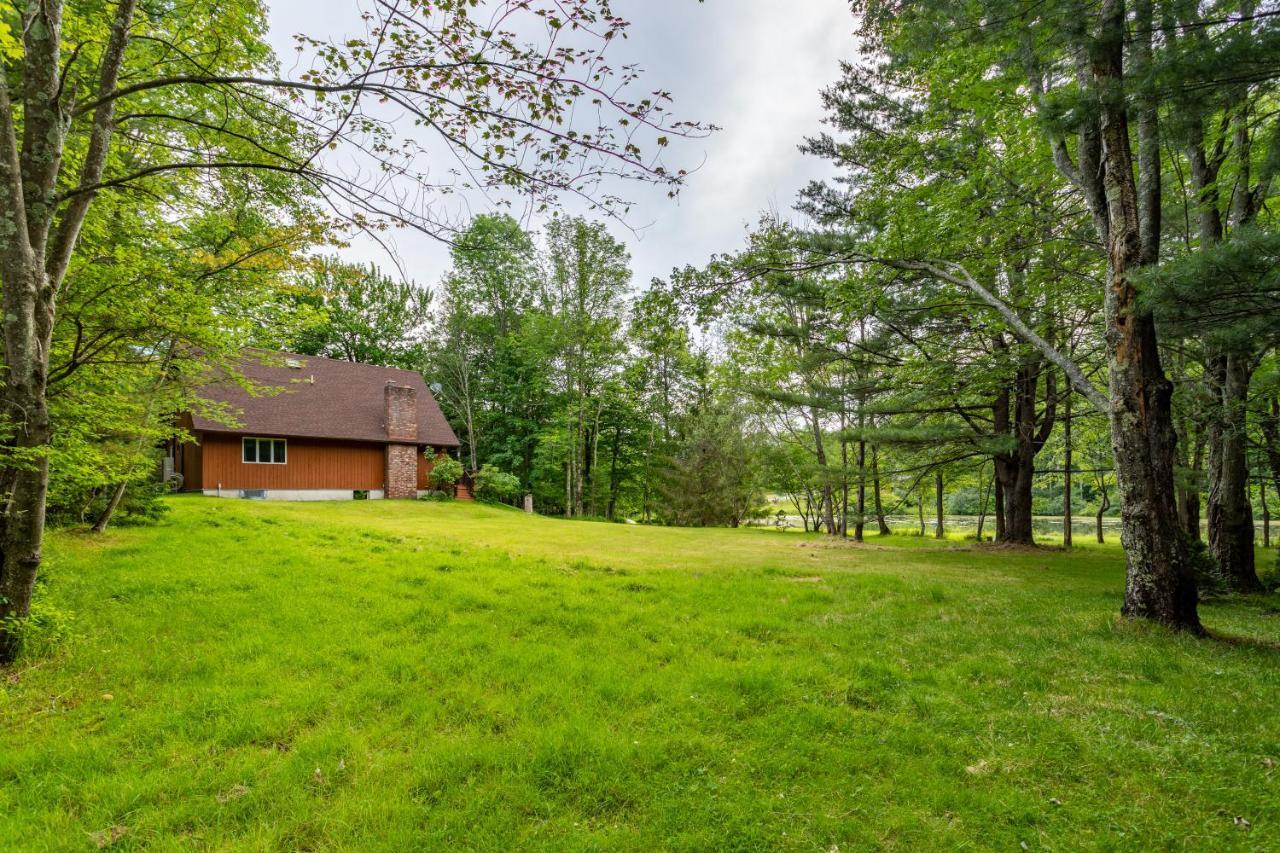 Bluebird Manor On The Water, 2 Acres & Amenities Villa Liberty Exteriör bild